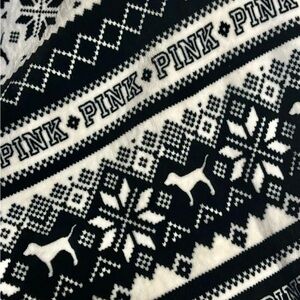 Victoria's Secret PINK Sherpa Throw